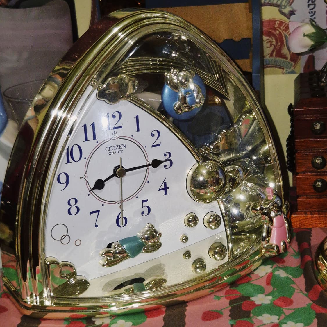 00s 시티즌 레트로 골드 돔 흔들 베어 시계 상품이미지6