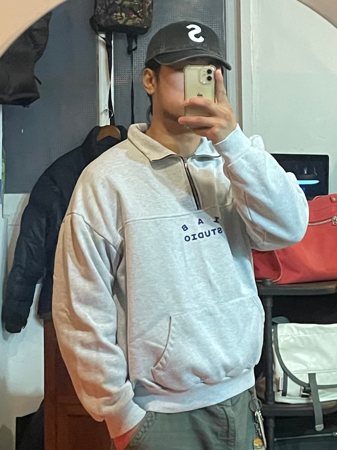 IAB STUDIO 아이앱 스튜디오 반집업 L 상품이미지2