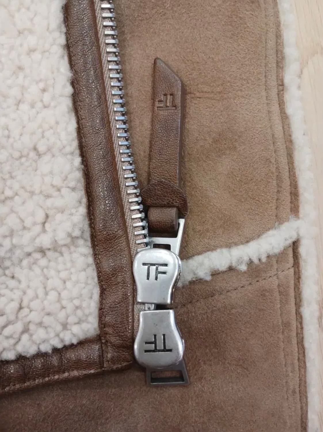 TOM FORD SHEARLING TRIMMED SUEDE JACKET 상품이미지7