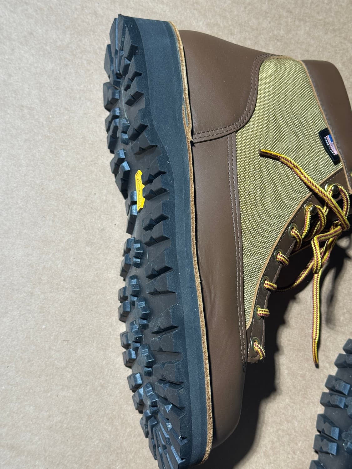 대너 라이트 30440 (270) 상품이미지9