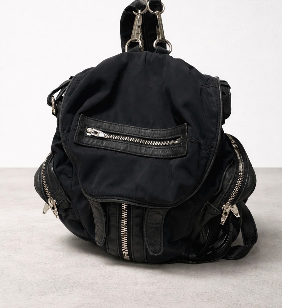 알렉산더왕 마르티 백팩 상품이미지1