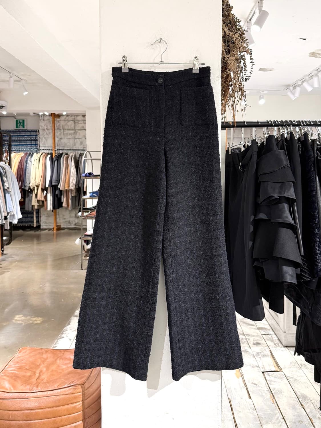 샤넬 유니폼 블랙 트위드 체크 팬츠 상품이미지1