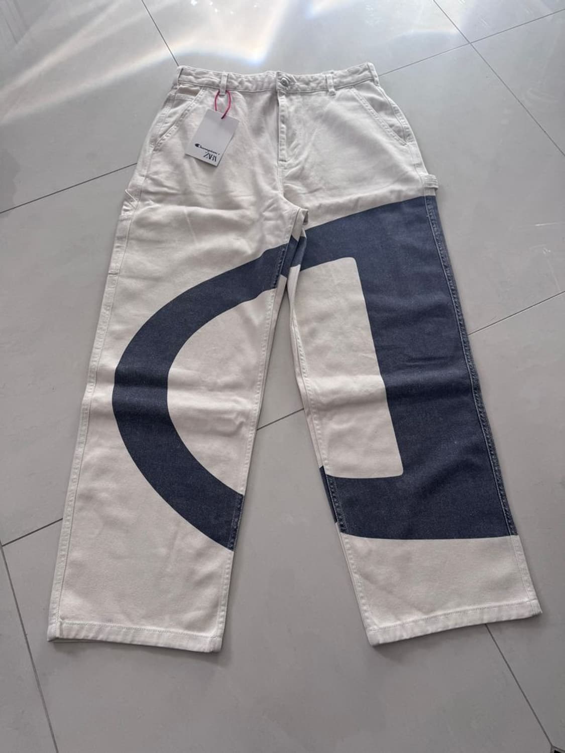 LOGO PANTS 대조적인 로고 팬츠 상품이미지1