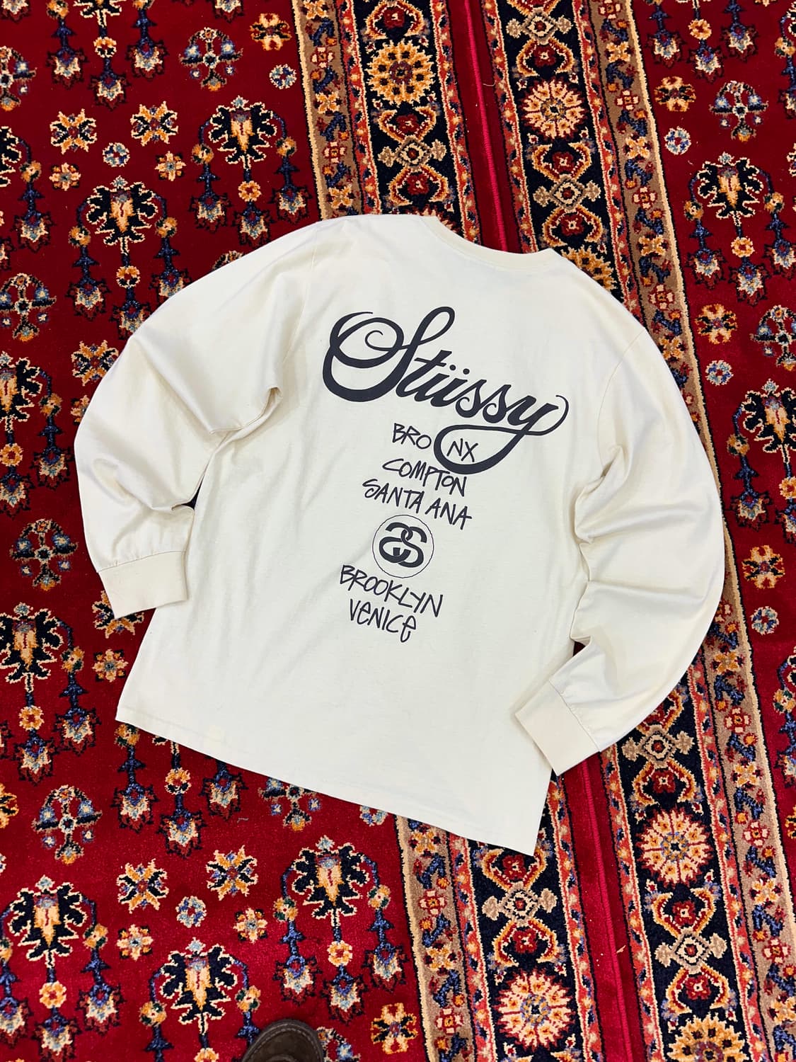 스투시 월드투어 롱슬리브M 상품이미지5