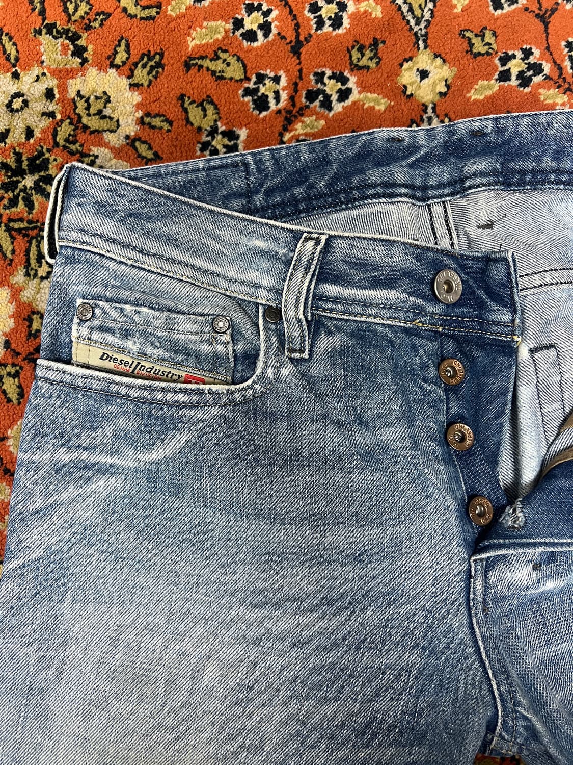 [29-30] 디젤 ZATHAN 0071J 부츠컷 플레어 데님팬츠 상품이미지3