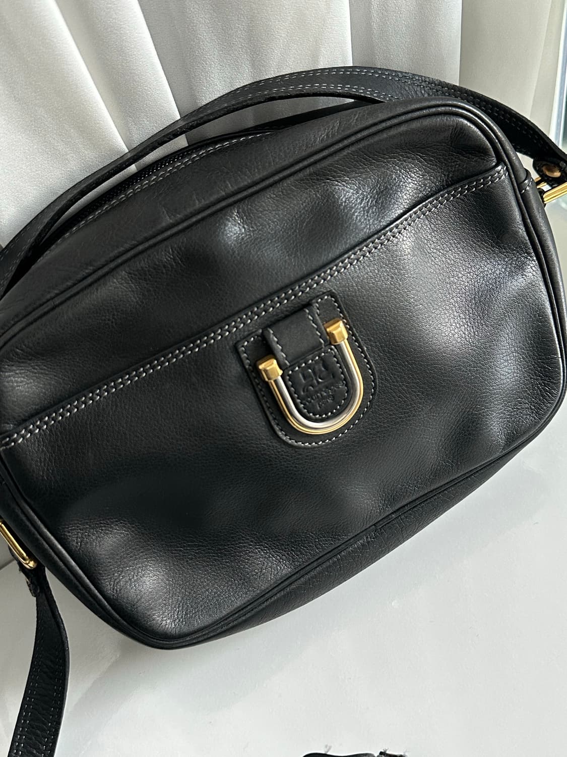 꾸레쥬 빈티지 크로스 가죽 블랙백 상품이미지2