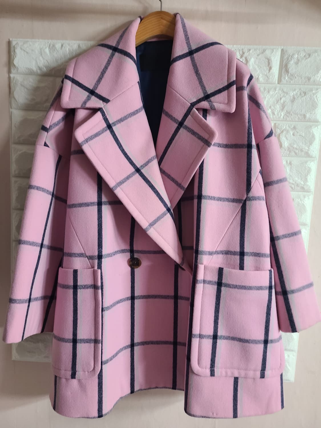 럭키슈에뜨 핑크 체크 코트(프리) 상품이미지1