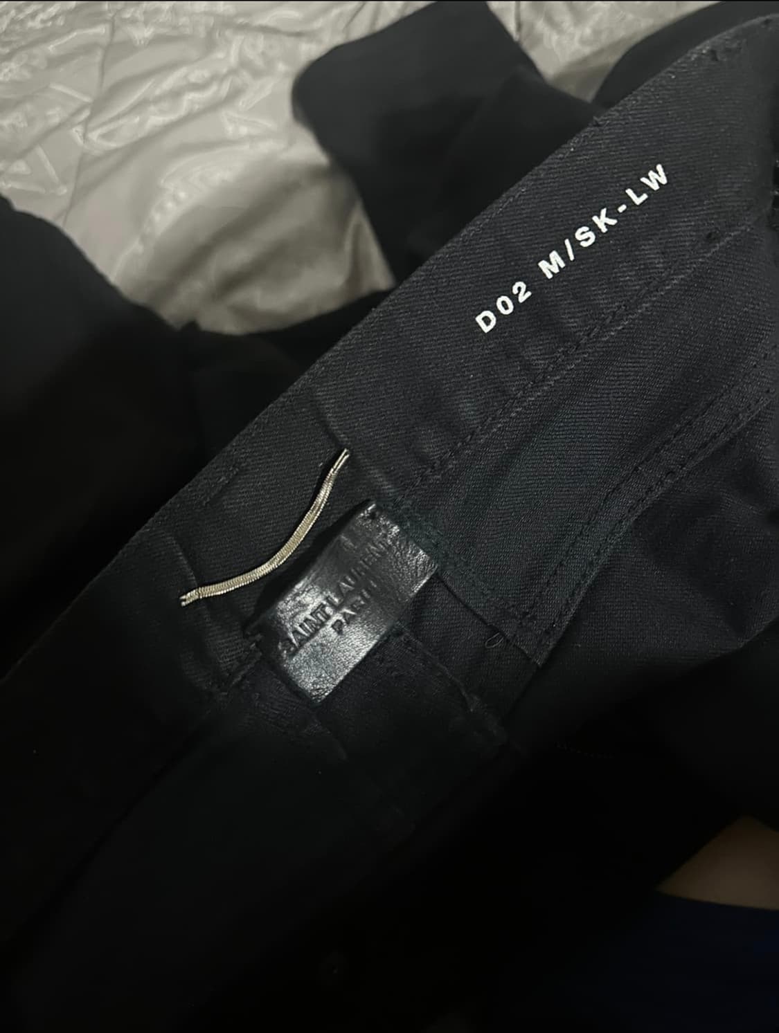 생로랑 16시즌 무파진 상품이미지3