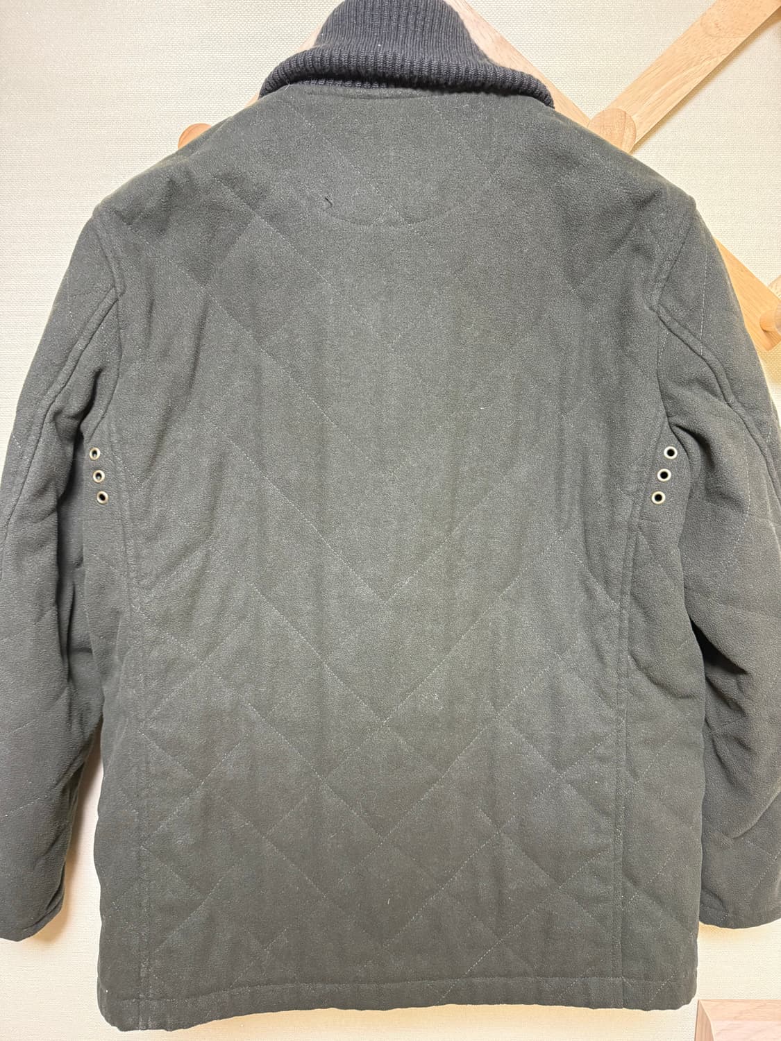 유니클로 jw앤더슨 콜라보 플리스자켓 상품이미지2