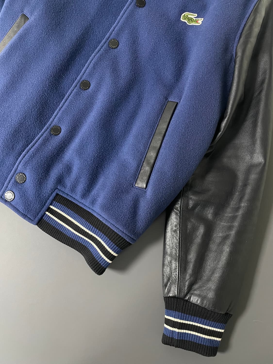 [50] 라코스테 자수로고 레더 바시티 자켓 상품이미지7