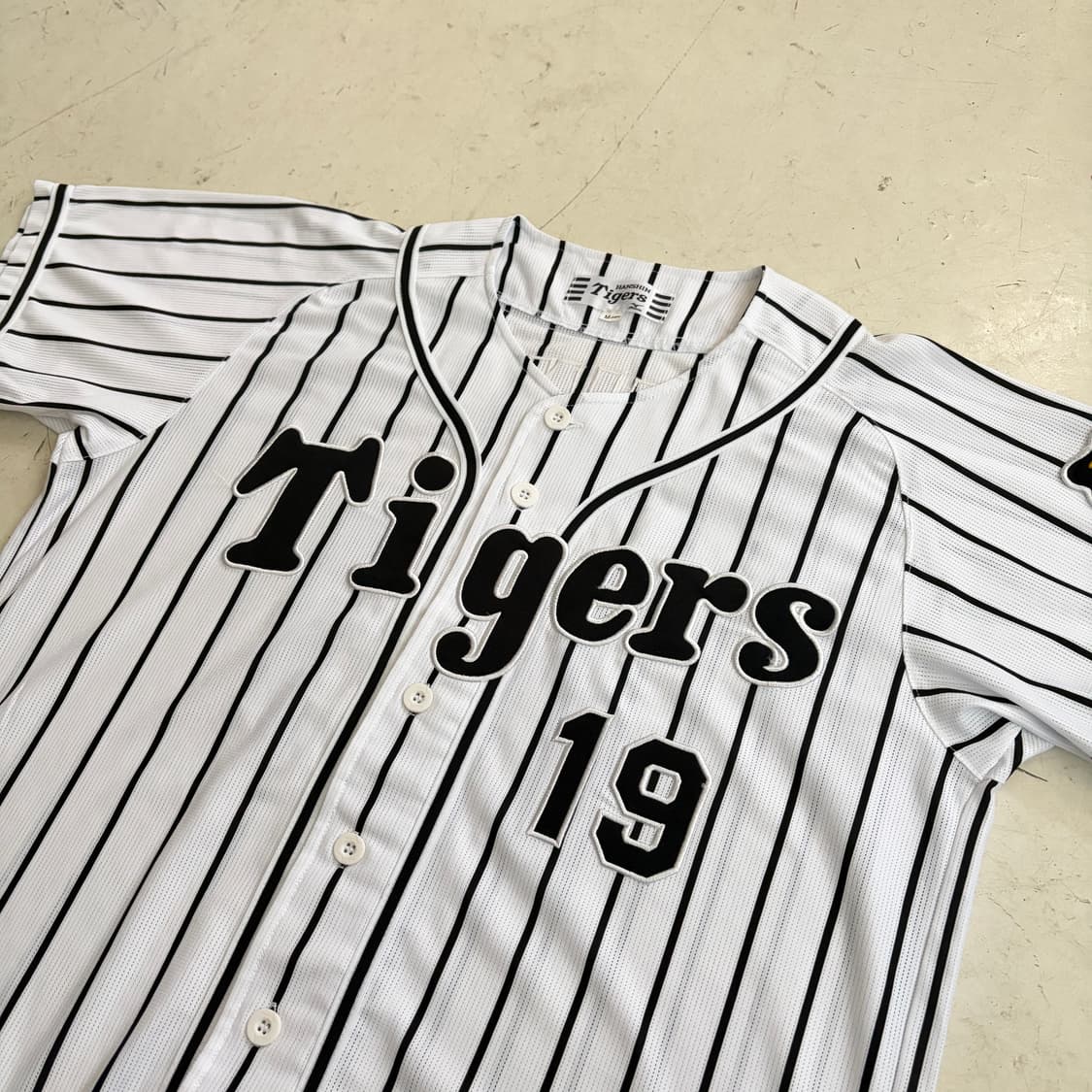 15-17 미즈노 한신 타이거즈 후지나미 신타로 유니폼 M 상품이미지4