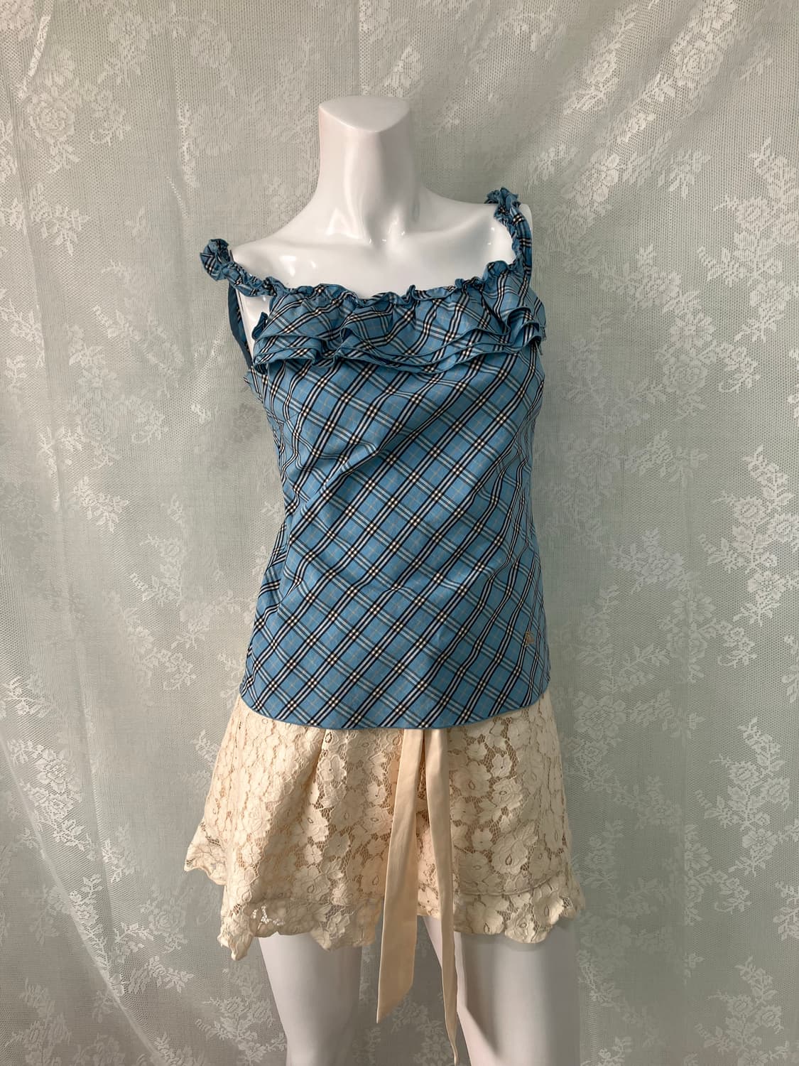 버버리블루라벨 스카이 프릴 나시 1096 모리걸 y2k 스트릿 갸루 펑키 상품이미지2