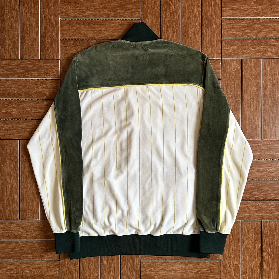 Luvgun sports track jersey jacket 상품이미지3