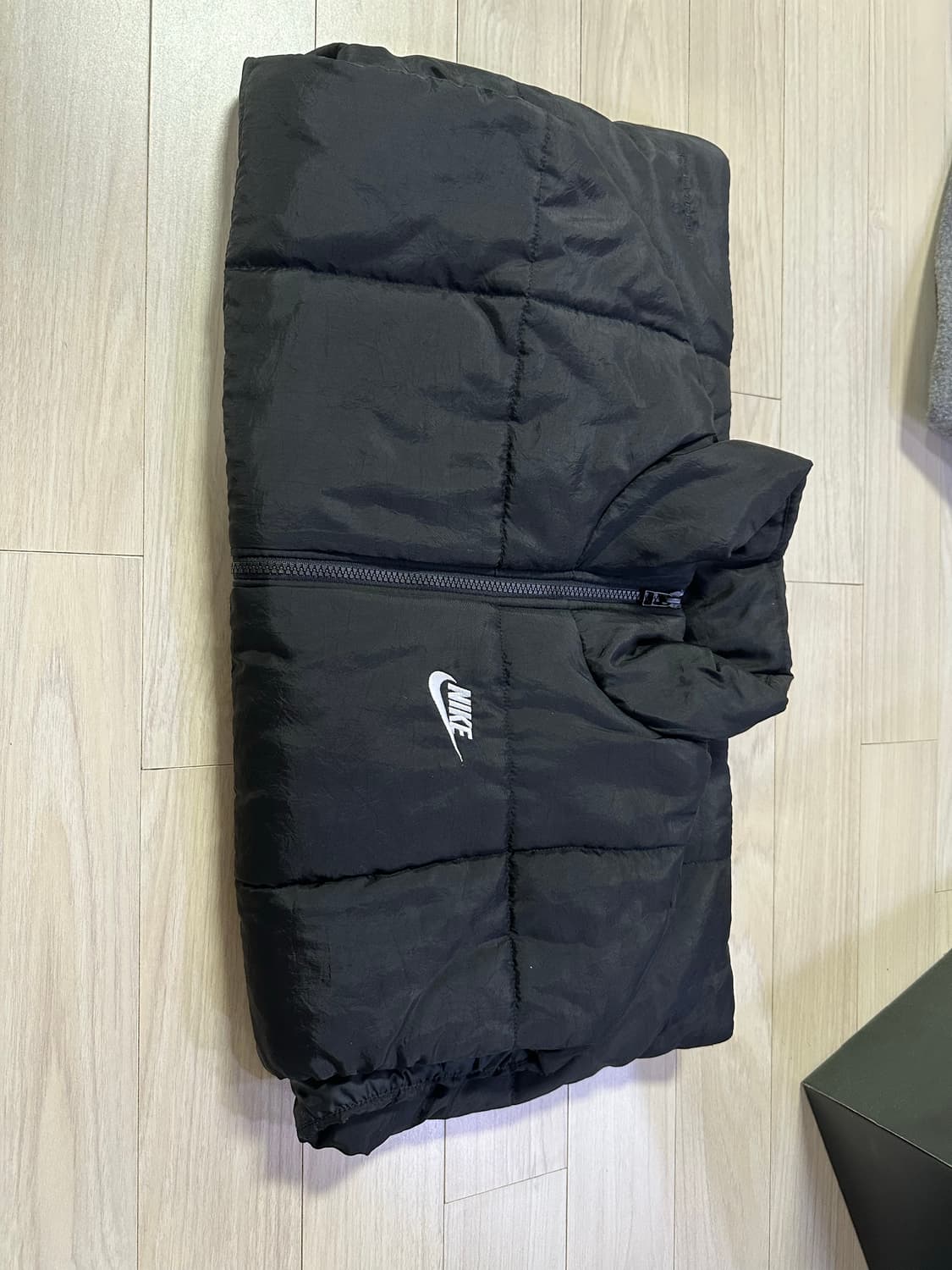 나이키 패딩조끼 xs(m~L) 상품이미지1