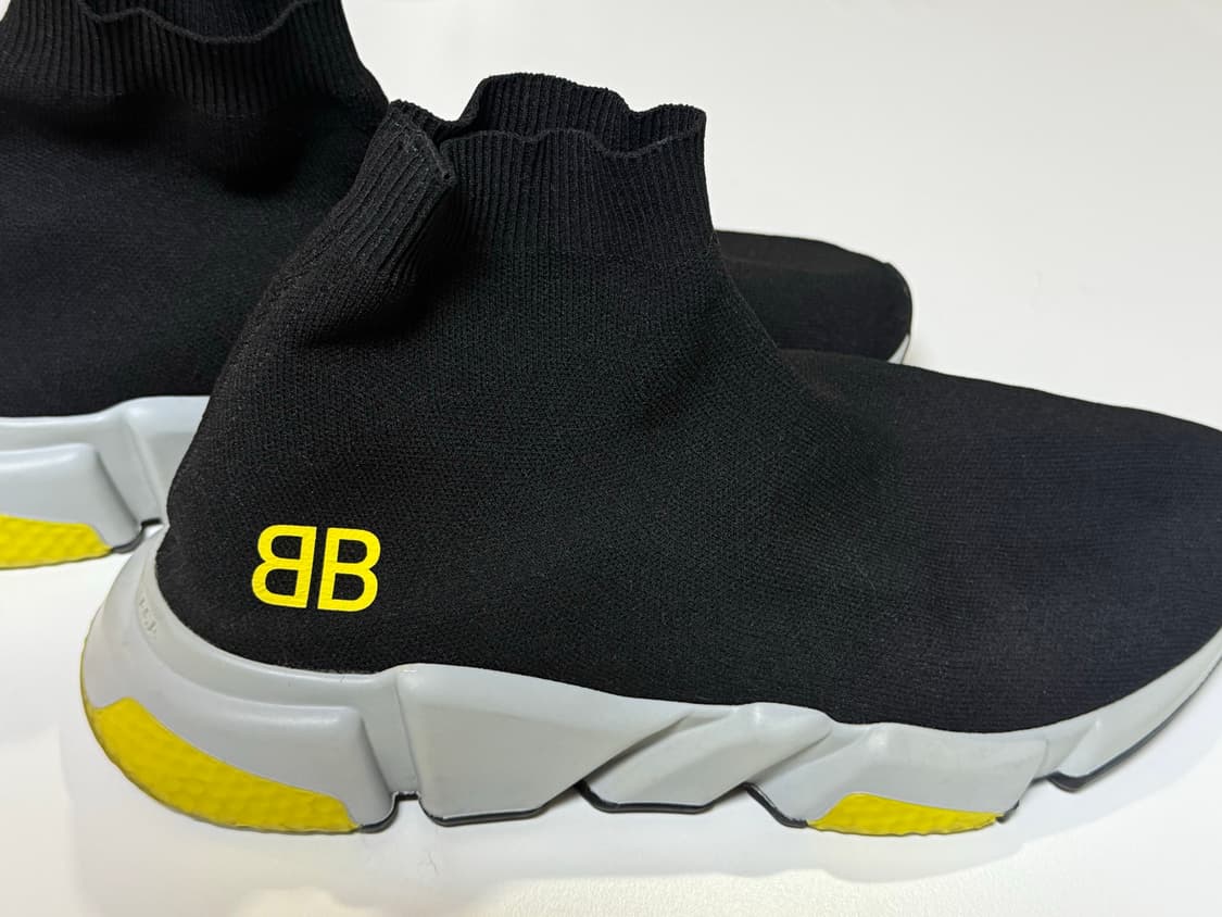 발렌시아가 스피드러너 BB로고 블랙 옐로우 상품이미지6