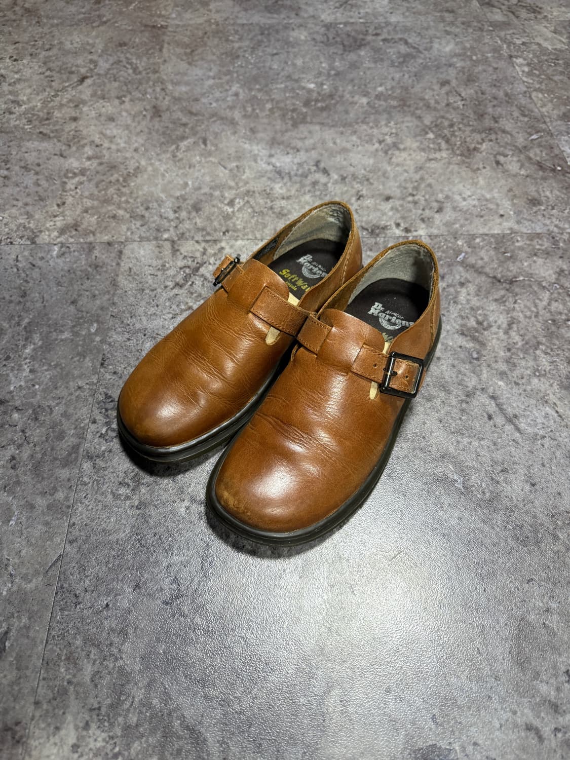 닥터마틴 패트리샤 230 상품이미지1