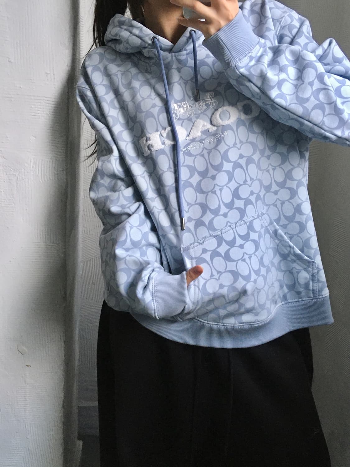 Coach 코치 시그니처 로고 블루 후드티  상품이미지1