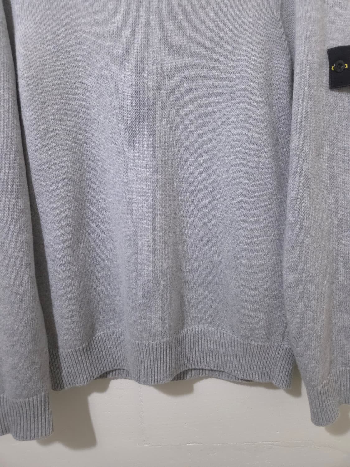 [새상품급, 24Fw]] 스톤아일랜드 니트 Gray L Size 상품이미지5