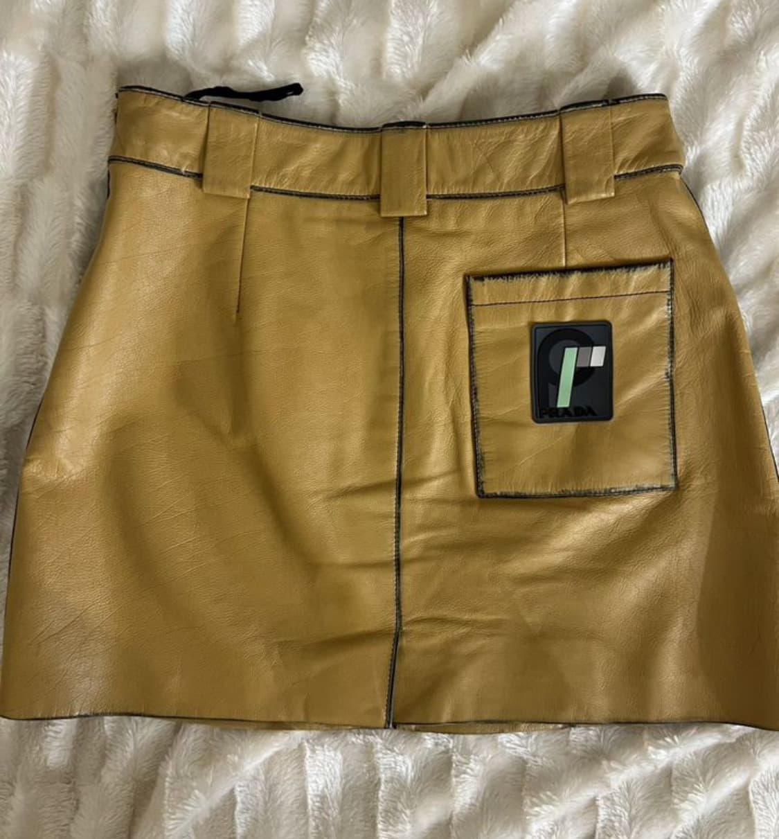 PRADA 프라다 미니 스커트(레더-칼프스킨)40 사이즈-해외발송 상품이미지9