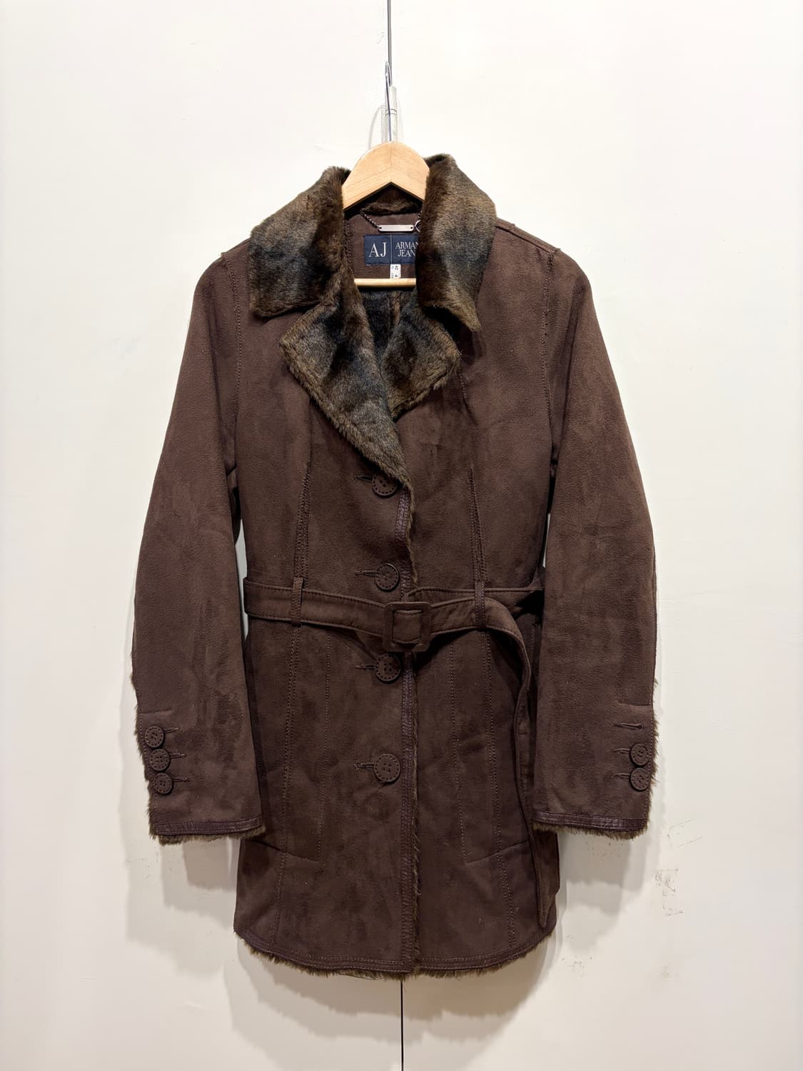 아르마니 진스 스웨이드 무스탕 벨티드 코트 상품이미지1