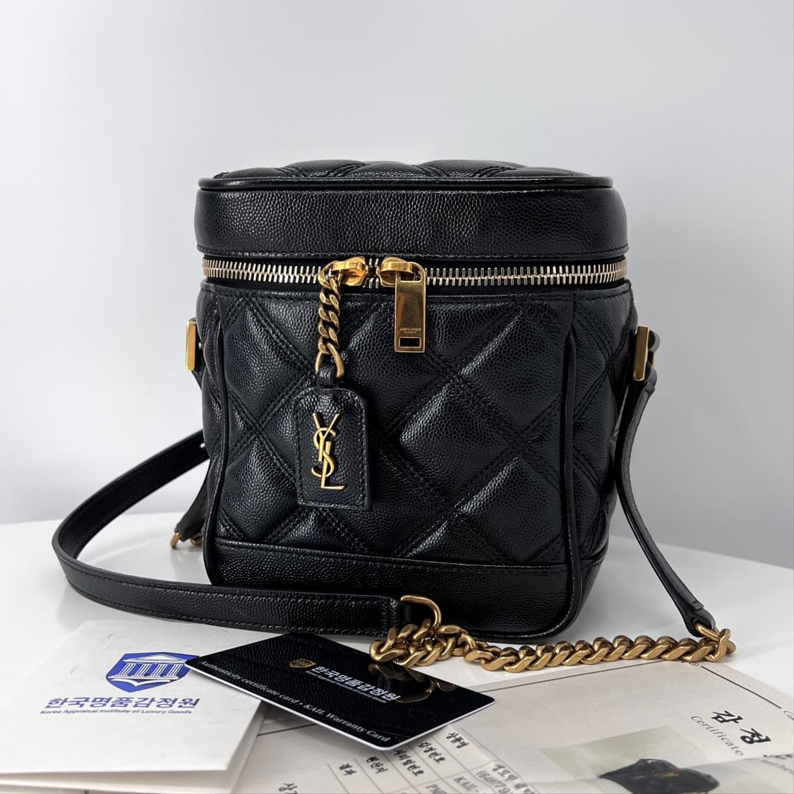 [감정완료] 생로랑 퀼팅 베니티 크로스백 & 숄더백 블랙 (748849) 상품이미지3