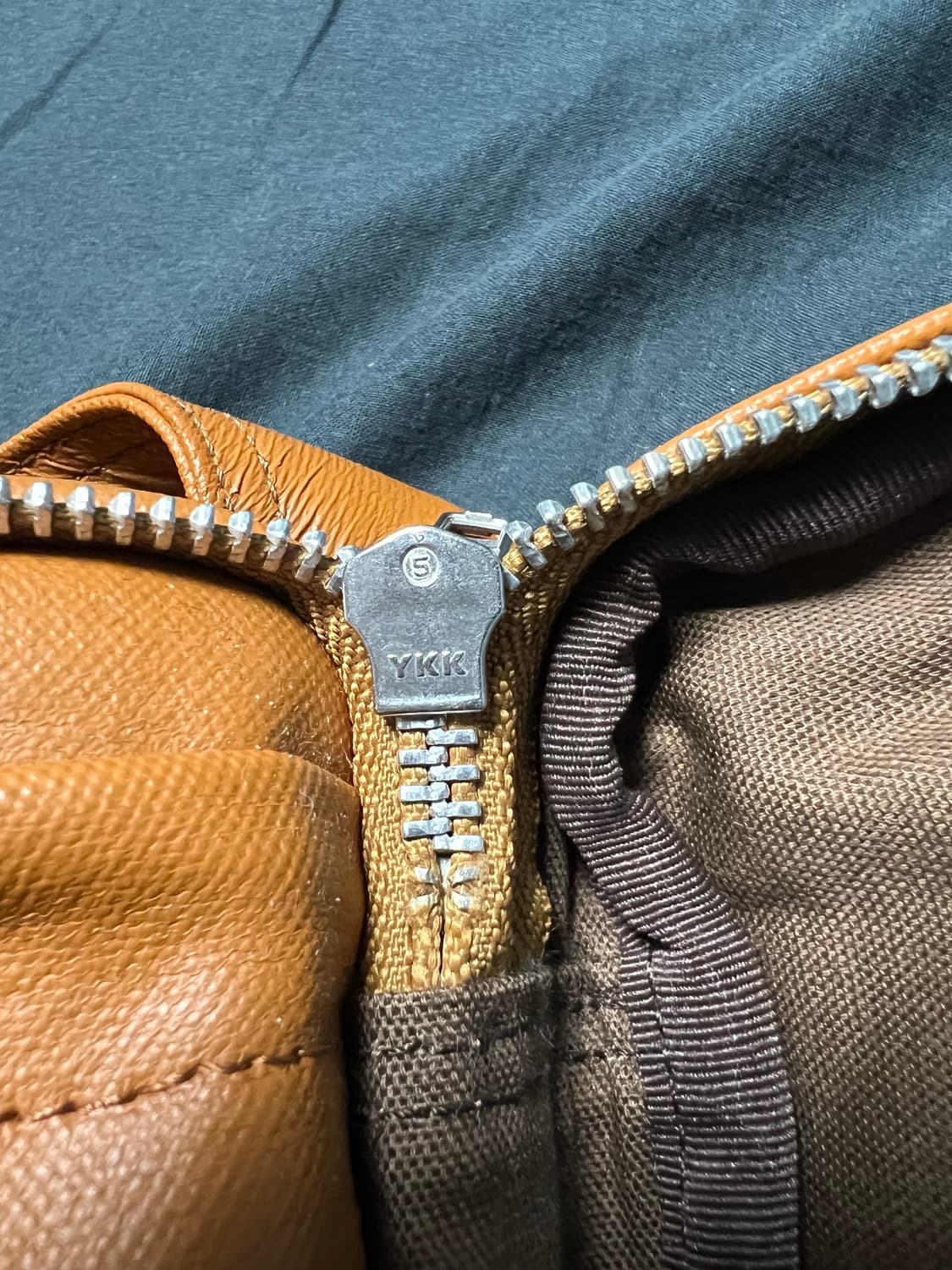 포터 프리스타일 숄더백 라지 카멜 상품이미지10