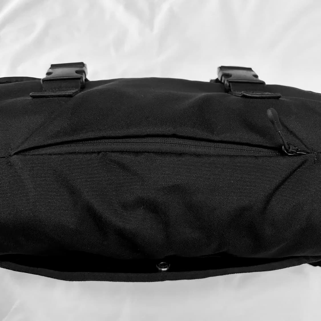 몬스터리퍼블릭 어드벤스 베이직 크로스백 메신저백 노트북 가방 상품이미지3