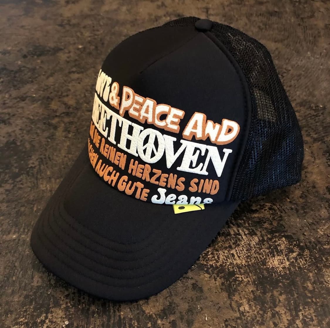 캐피탈 love & peace 베토벤 트러커 캡 블랙 상품이미지2