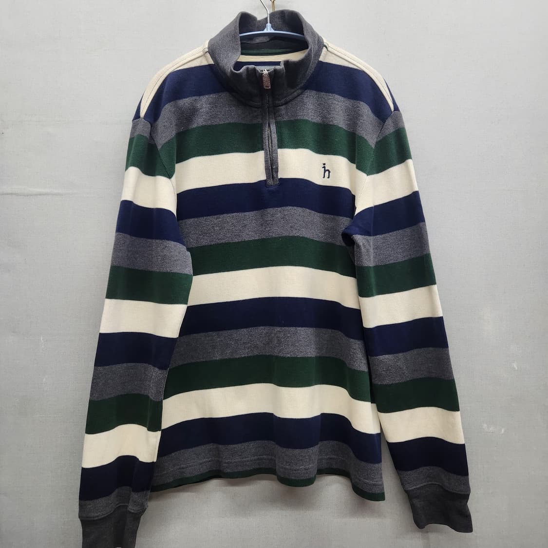 헤지스 멀티 스트라이프 반집업 니트 L 상품이미지1