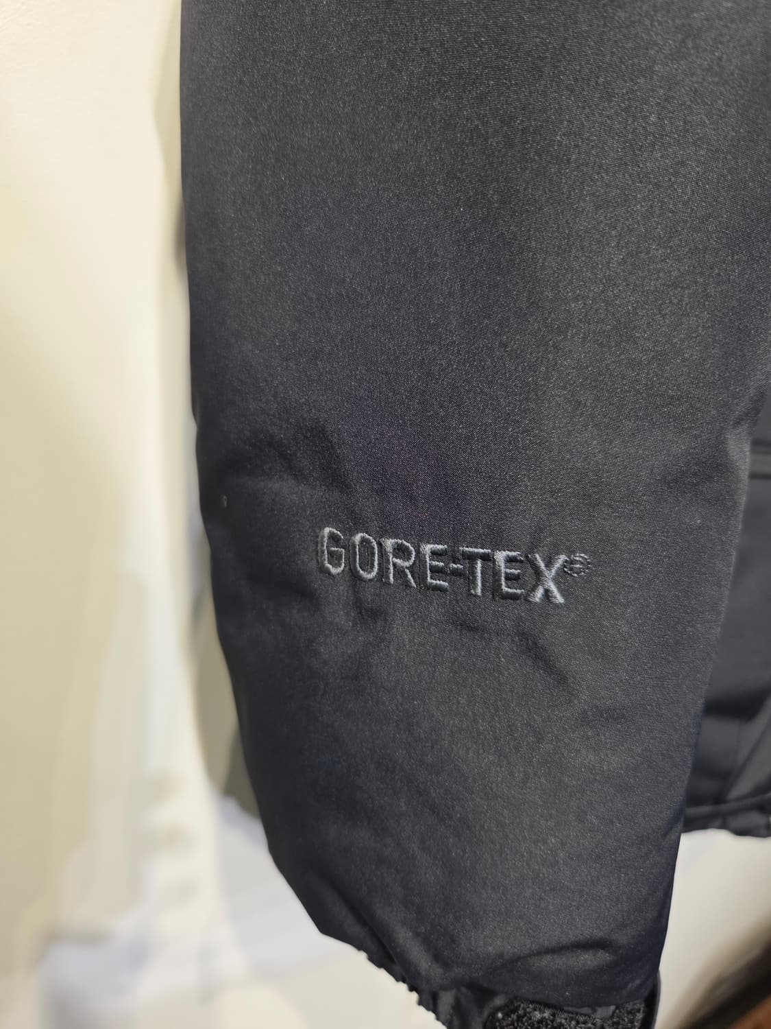 블랙야크 고어텍스 구스다운 야상 패딩 상품이미지8