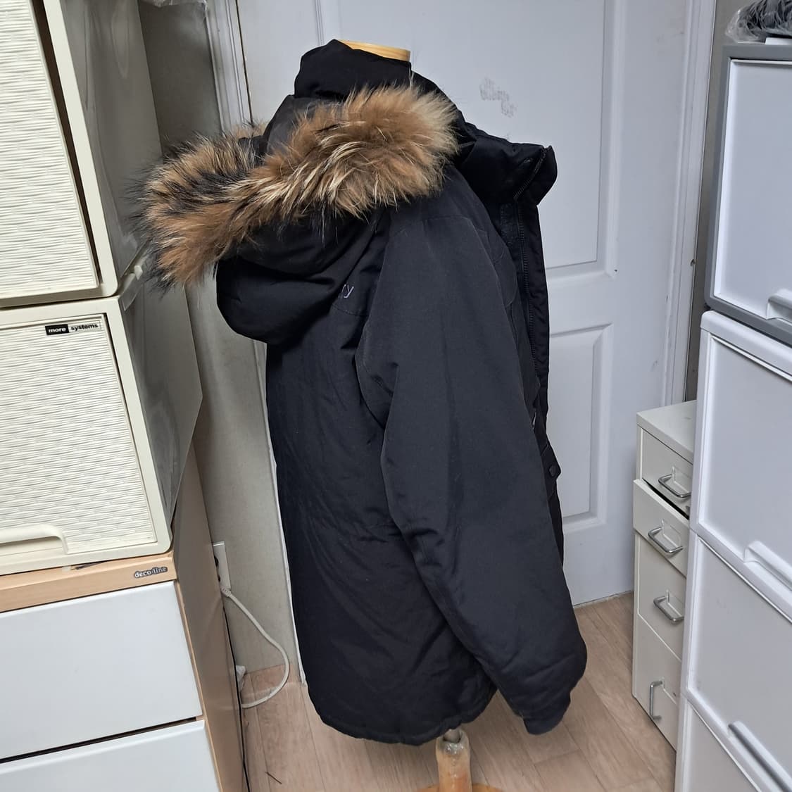 디스커버리 남성 너구리퍼 구스다운 패딩 95 상품이미지4