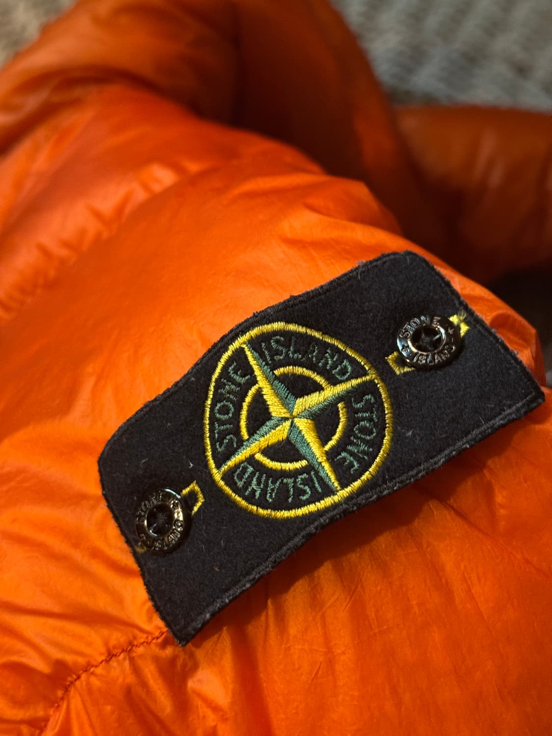 스톤아일랜드 일판 다운 파카 오렌지 L 상품이미지3