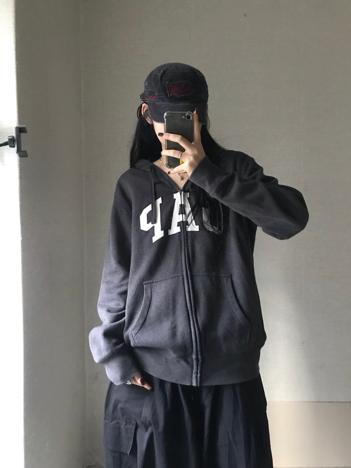 갭 차콜 후드집업 상품이미지4