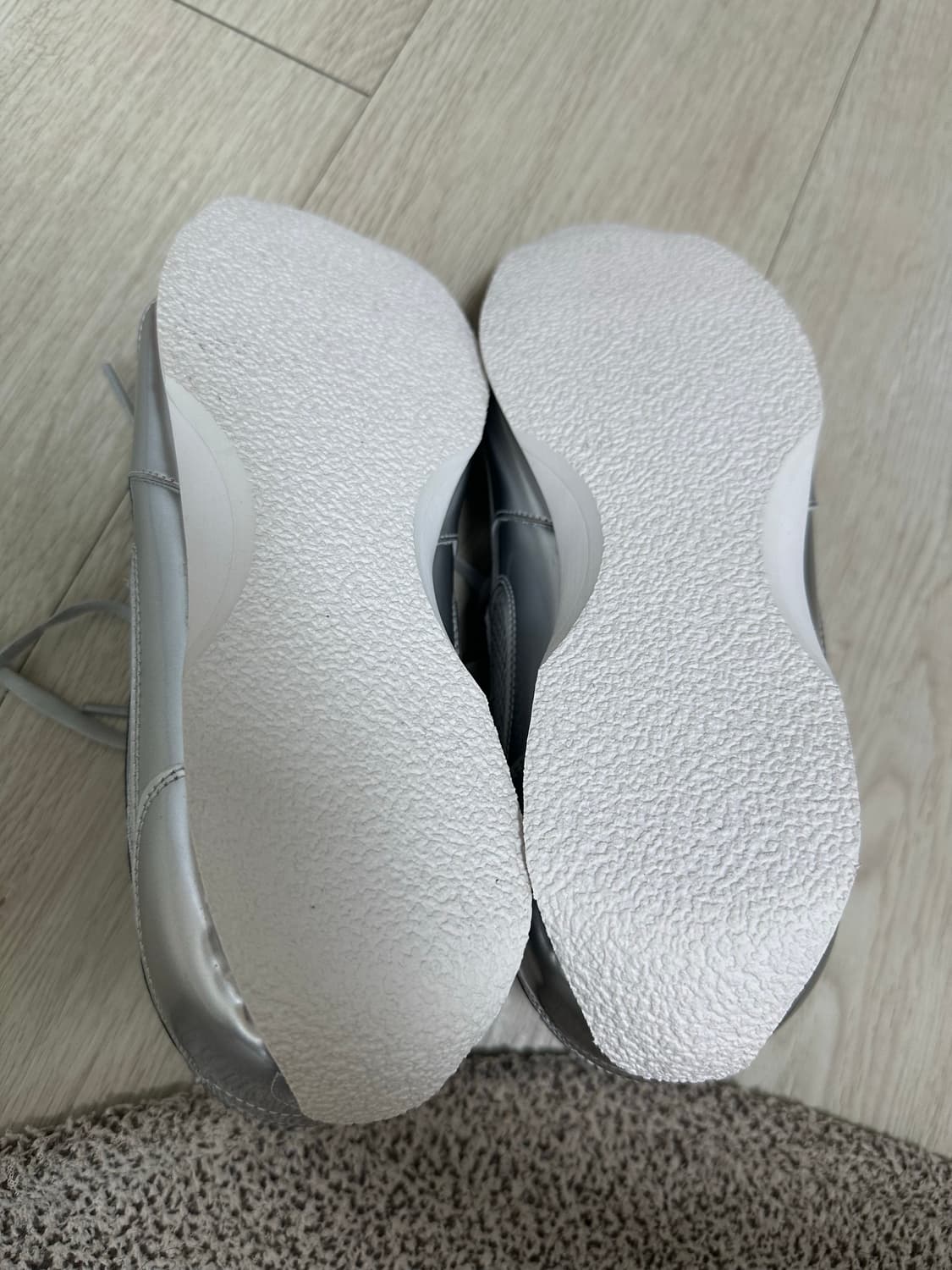 야세 스파이더 레더 실버 275 상품이미지3