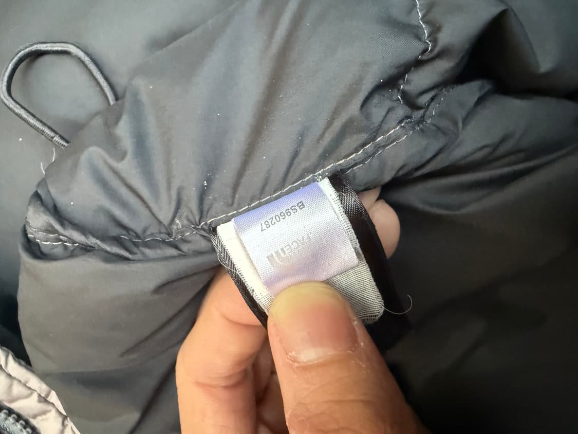 노스페이스 회색/검정 패딩 상품이미지8