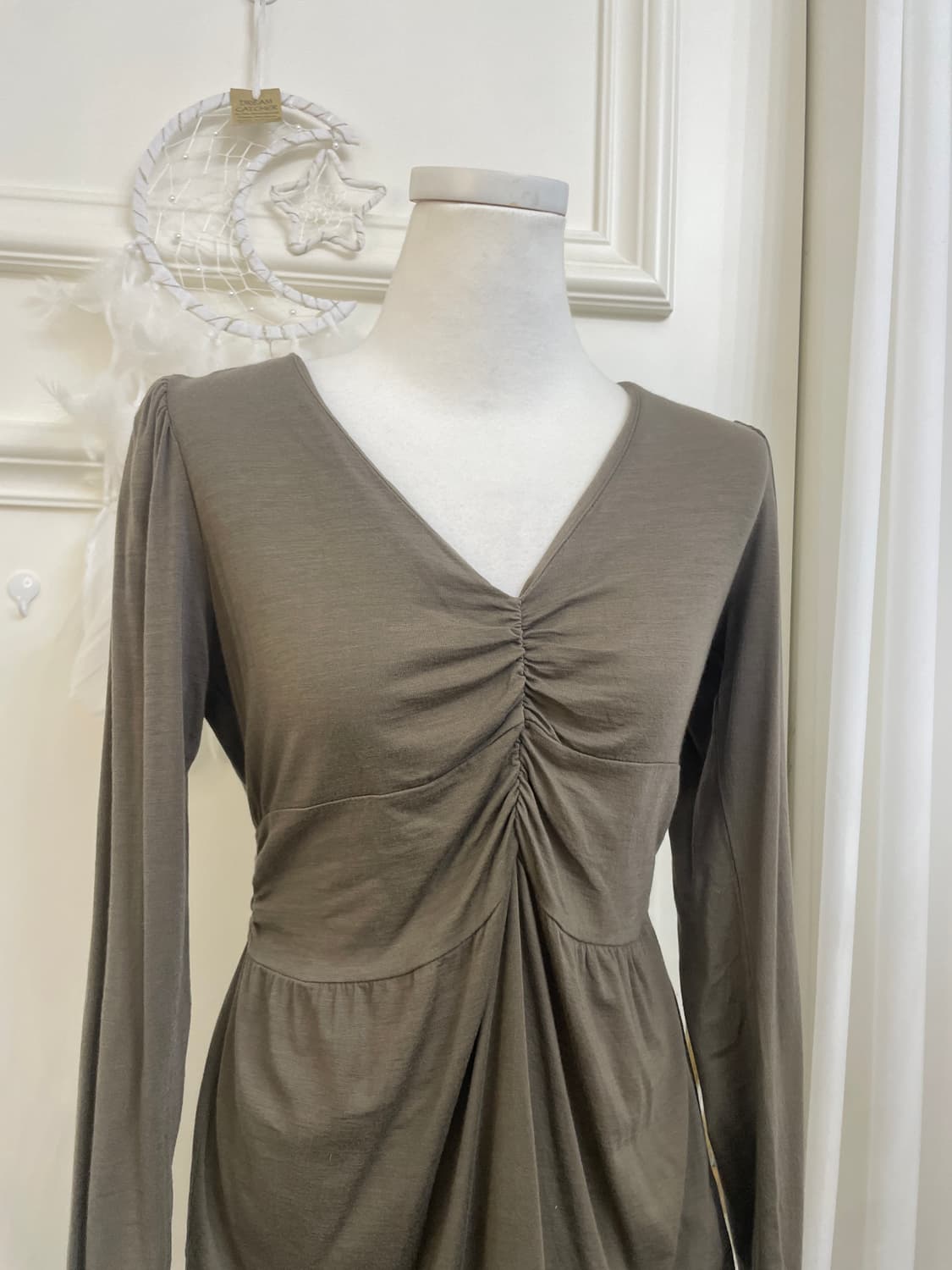 khakibrown shirring point tencel long sl 상품이미지5