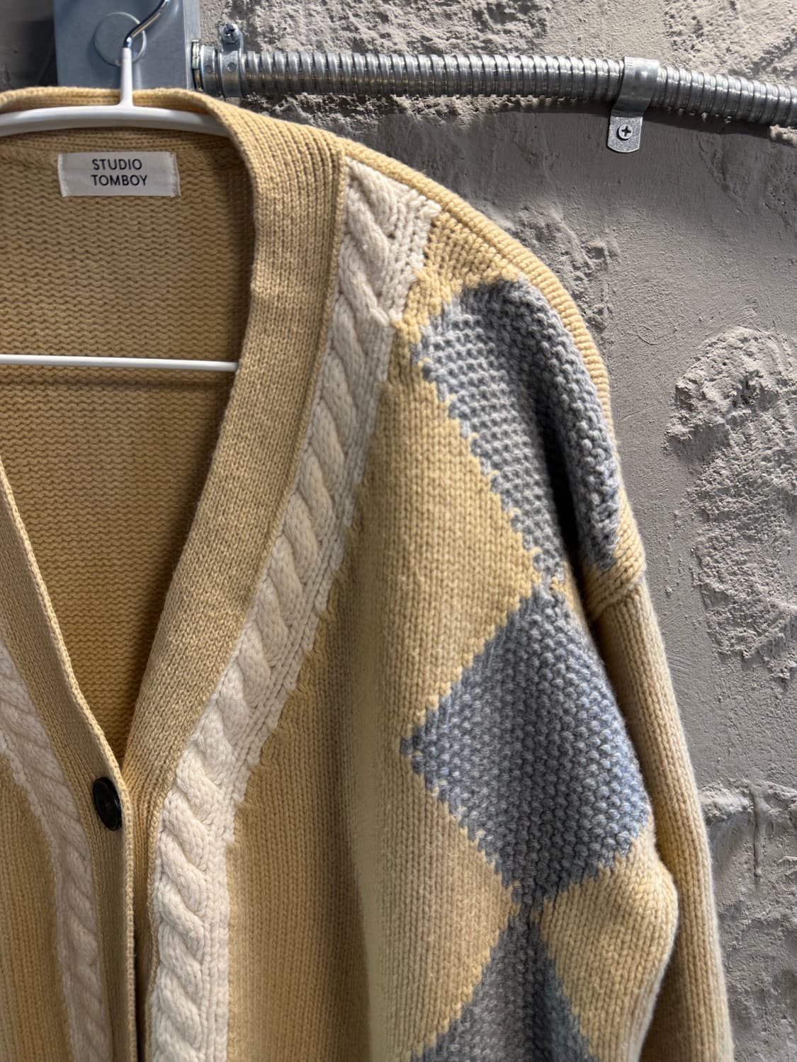 F 스튜디오톰보이 아가일 울 니트 가디건 옐로우 상품이미지3