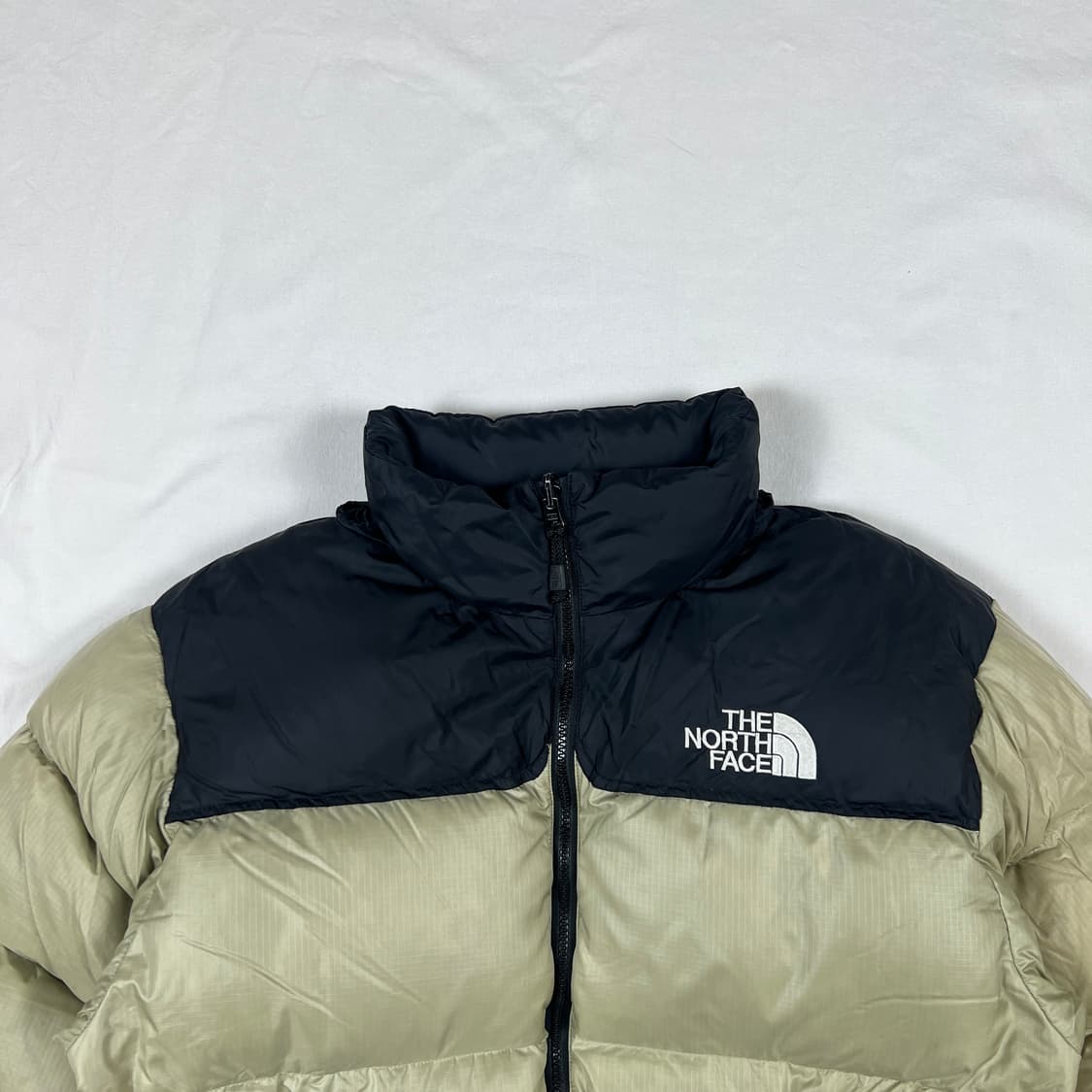 90‘s 노스페이스 tnf north face 눕시700 구스다운 패딩 상품이미지2