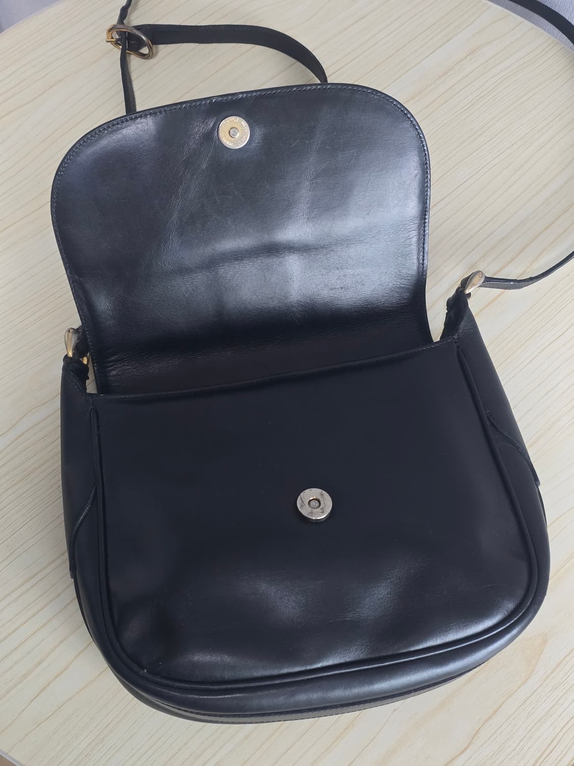 Gucci 구찌 GG 블랙 레더 빈티지 숄더백 상품이미지7