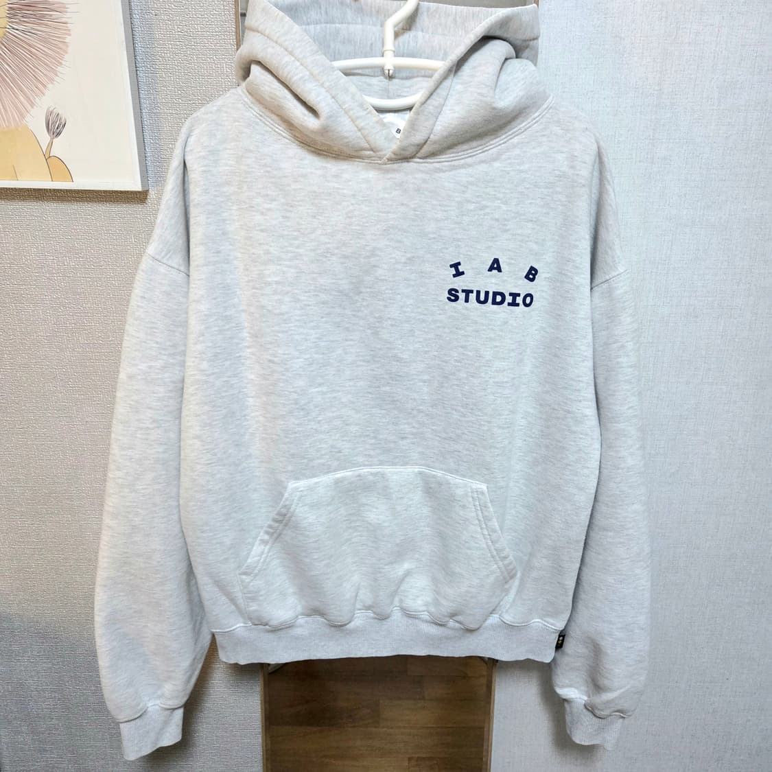 아이앱 스튜디오 후드티 상품이미지2