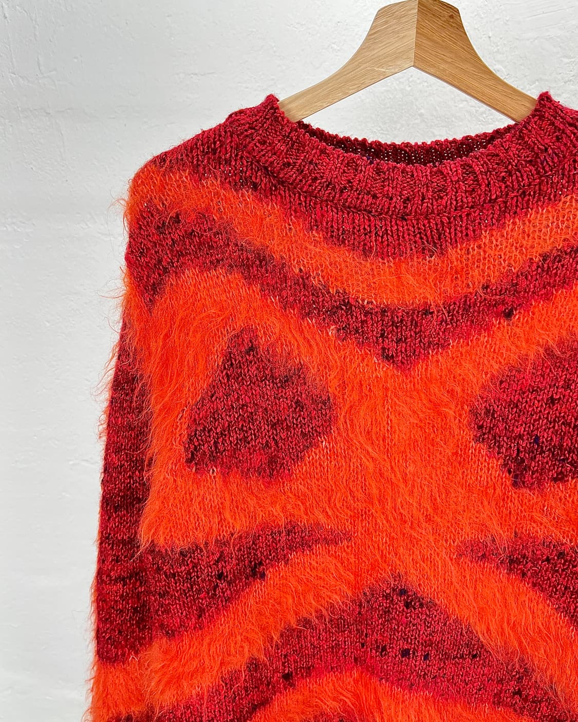 윌터 반 베이렌동크 12fw 네이티브 켄테이션 레디쉬 모헤어 니트 스웨터 상품이미지2