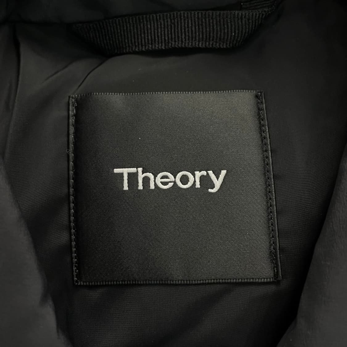 90 띠어리 Theory 대니 패딩 자켓 상품이미지3