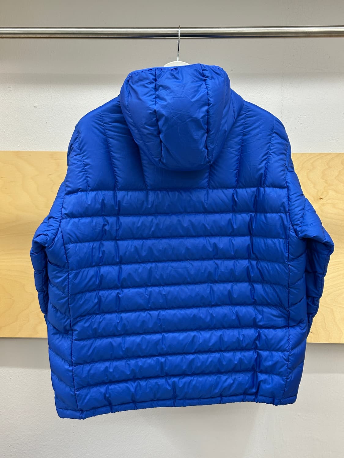 [M] 슈프림 마이크로 다운 하프 집 후드 풀오버 로얄 - 23FW 상품이미지2