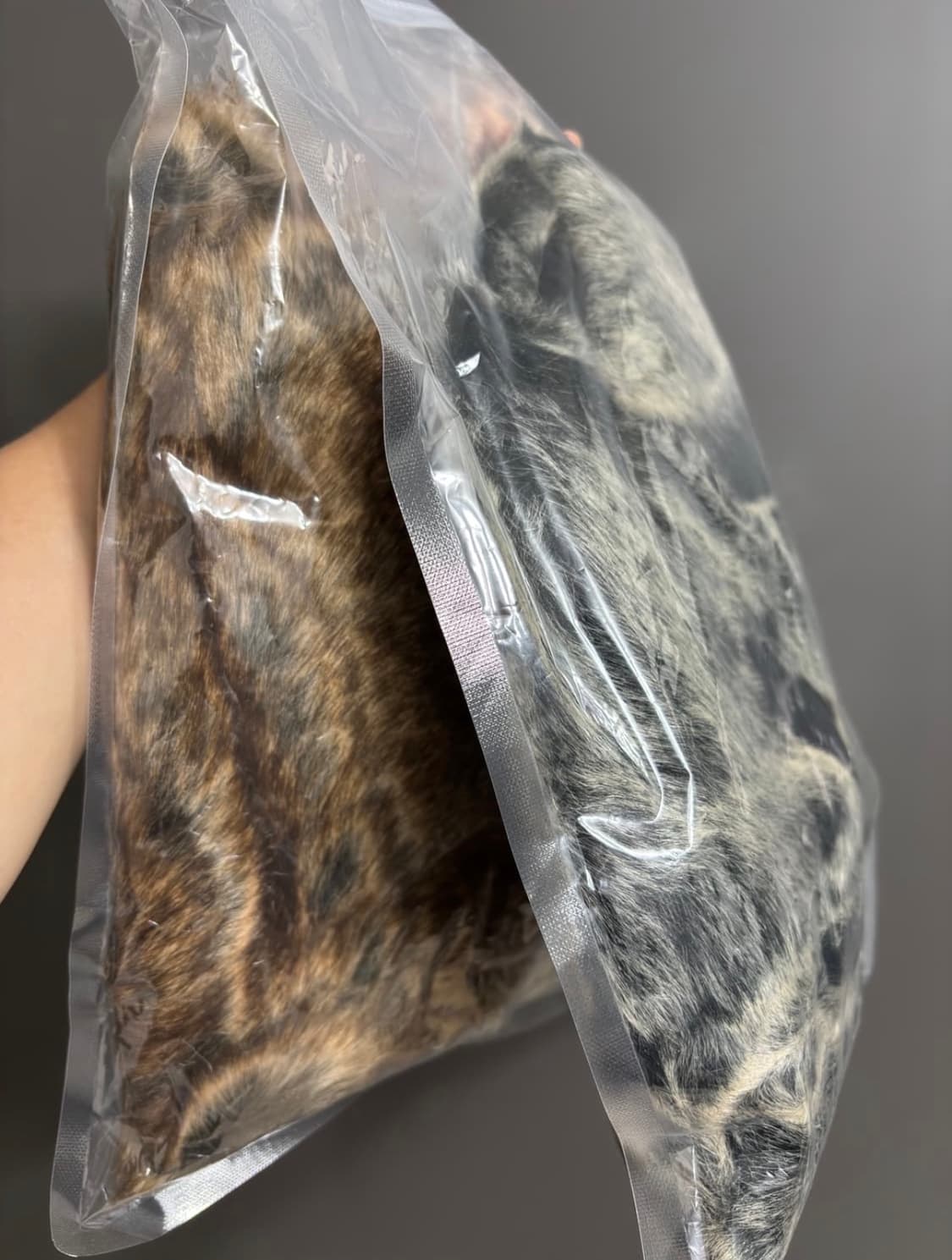 Shapka Trooper Fur Hat (Black, Brown) 상품이미지4