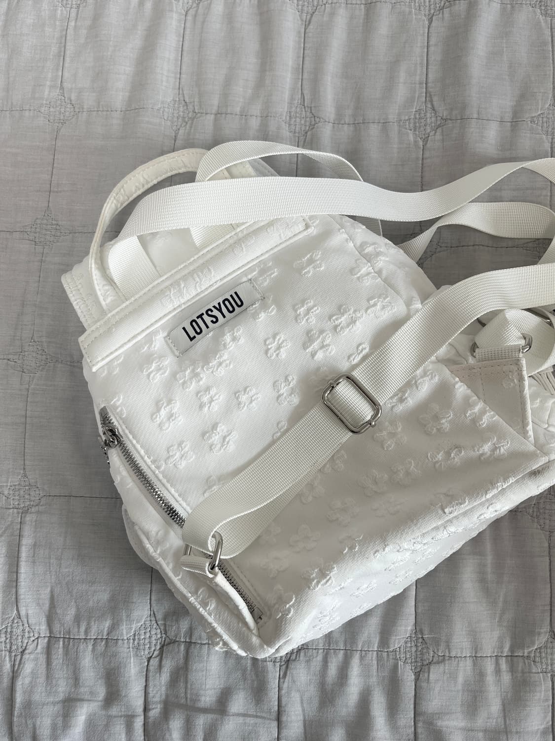 lotsyou_Nostalgia chubby Backpack White 상품이미지2