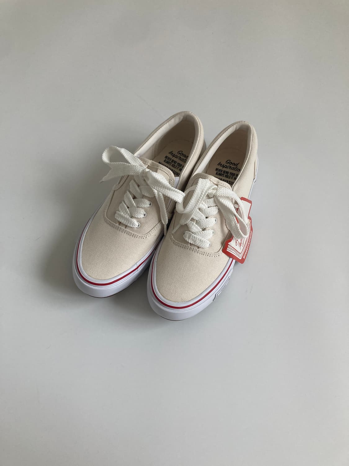 X GU Sneakers 상품이미지10