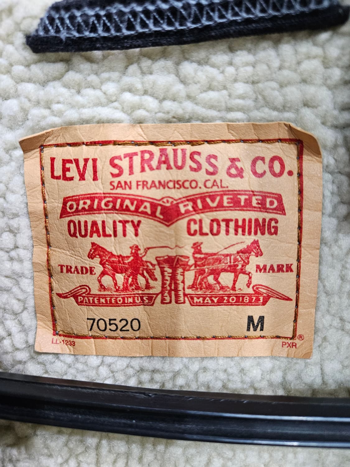 리바이스 블랙컬러 남성 100 코듀로이 자켓  상품이미지3