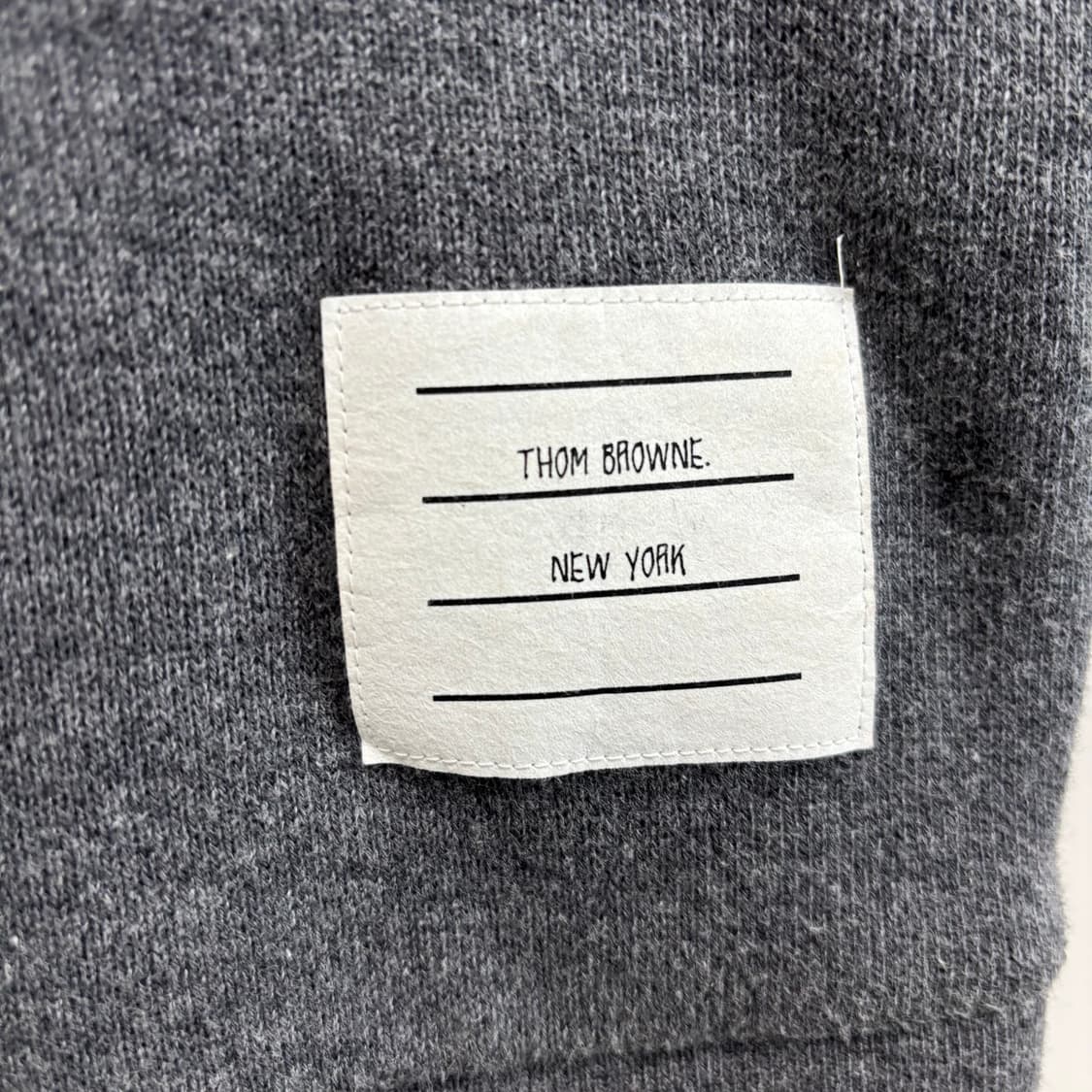 [40]톰브라운 사선완장 반팔티 상품이미지3