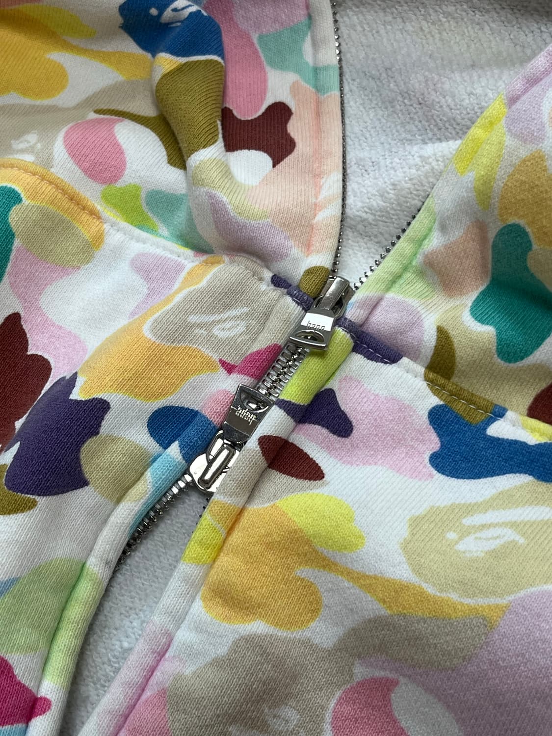 베이프 OG 캔디 카모 풀 후드집업 상품이미지4