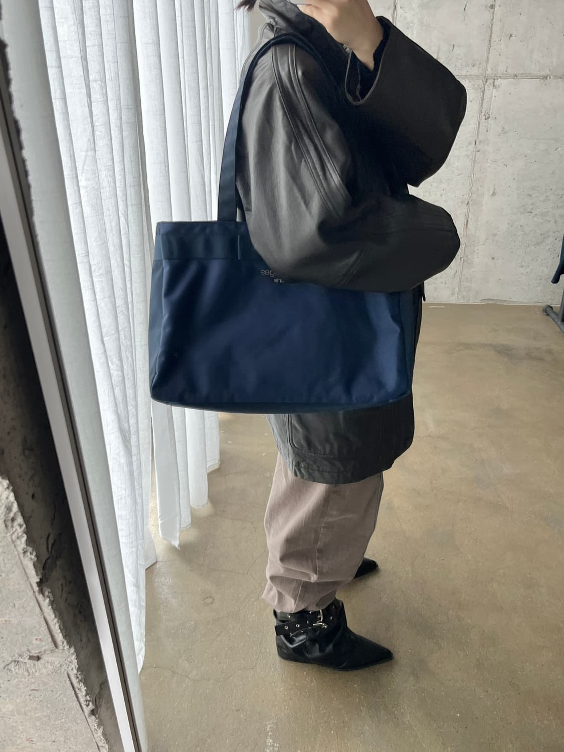 90s Courreges 꾸레쥬 나일론 쇼퍼백 네이비 상품이미지6